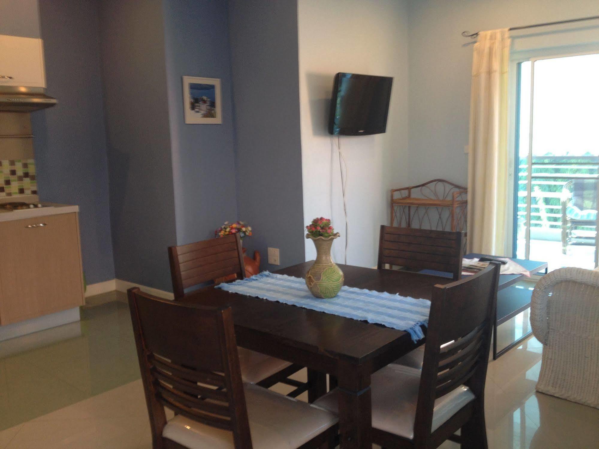 Yiasu Bed And Breakfast Pattaya Bagian luar foto