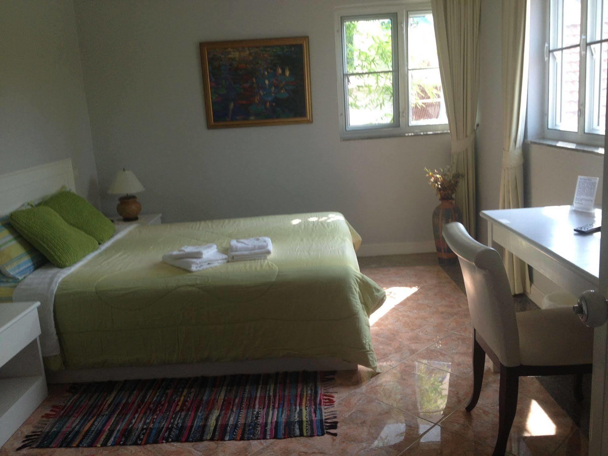 Yiasu Bed And Breakfast Pattaya Bagian luar foto