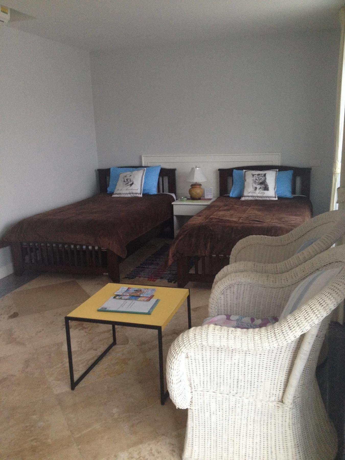 Yiasu Bed And Breakfast Pattaya Bagian luar foto