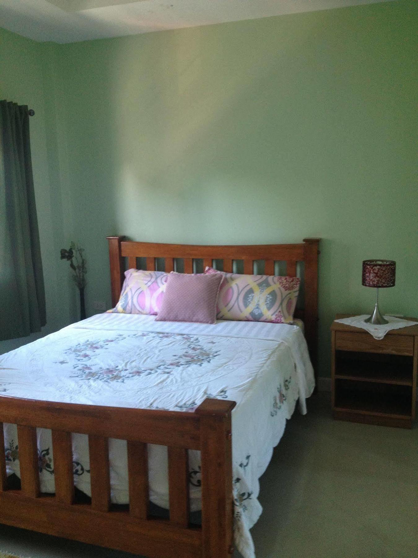 Yiasu Bed And Breakfast Pattaya Bagian luar foto